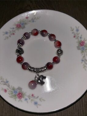 Berry Gradient Glass Bead Bracelet with Elephant Charm